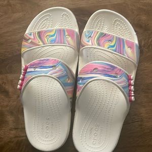 Crocs size 8 women’s